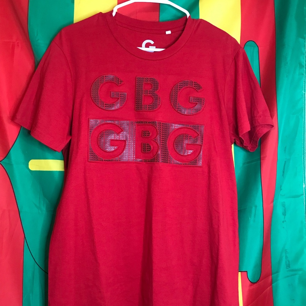 Red guess by guess tee shirt